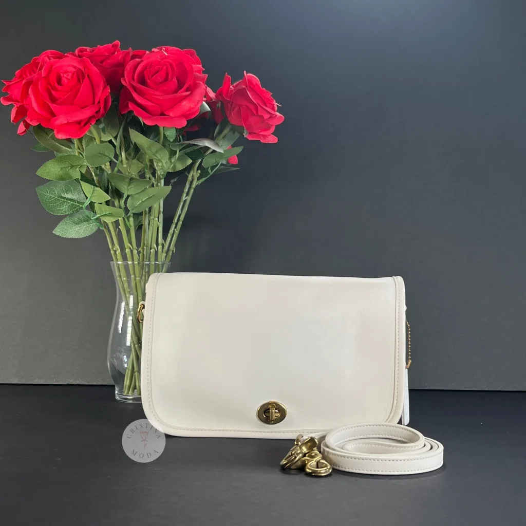 vintage coach pocket purse